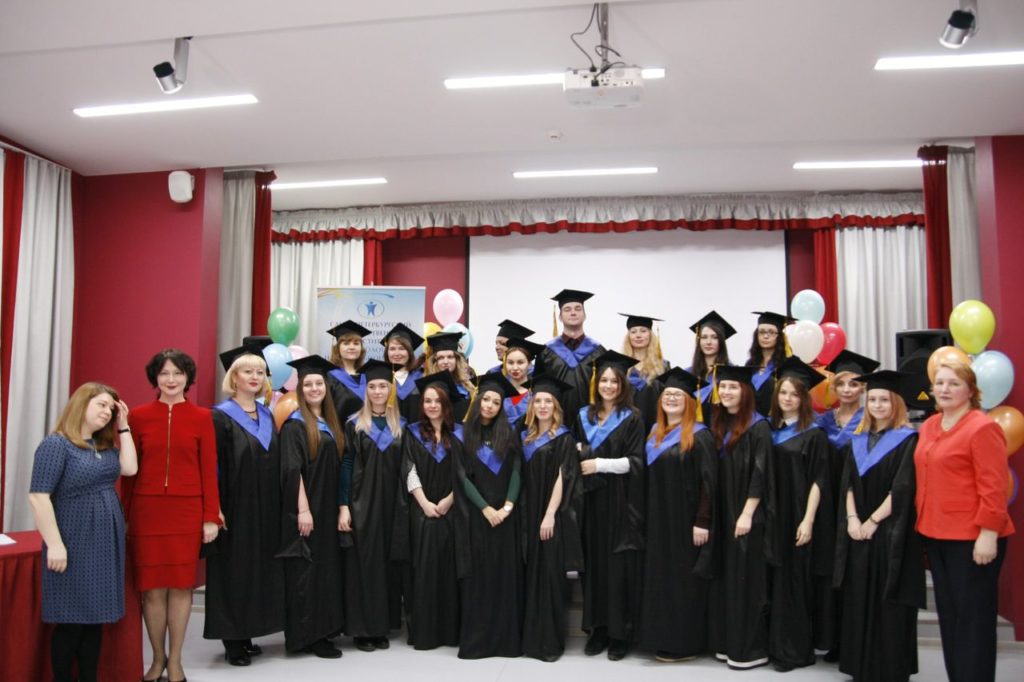 Состоялась торжественная церемония вручения дипломов выпускникам магистратуры