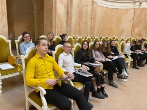 В Мариинском дворце прошла конференция, посвященная молодежному парламентаризму в Санкт-Петербурге