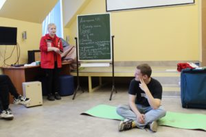 Инструкторы Российского Красного креста провели для студентов Института мастер-класс по оказанию первой помощи