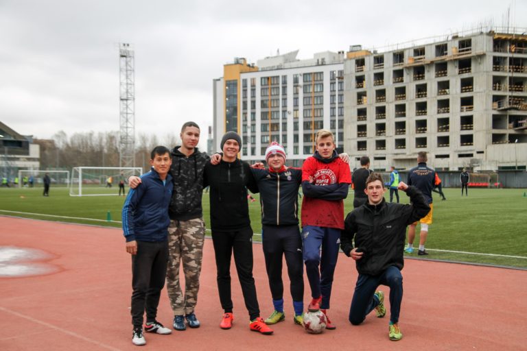 Сборная Института приняла участие в турнире по мини-футболу среди студенческих команд Василеостровского района