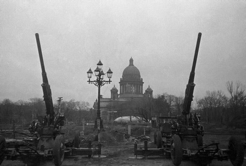 75 лет со дня прорыва блокады Ленинграда
