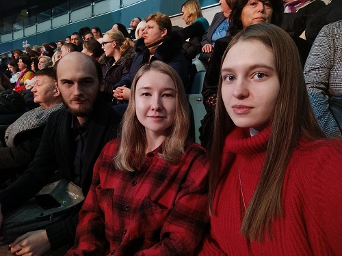Студенты СПбГИПСР посетили театрализованный концерт на льду