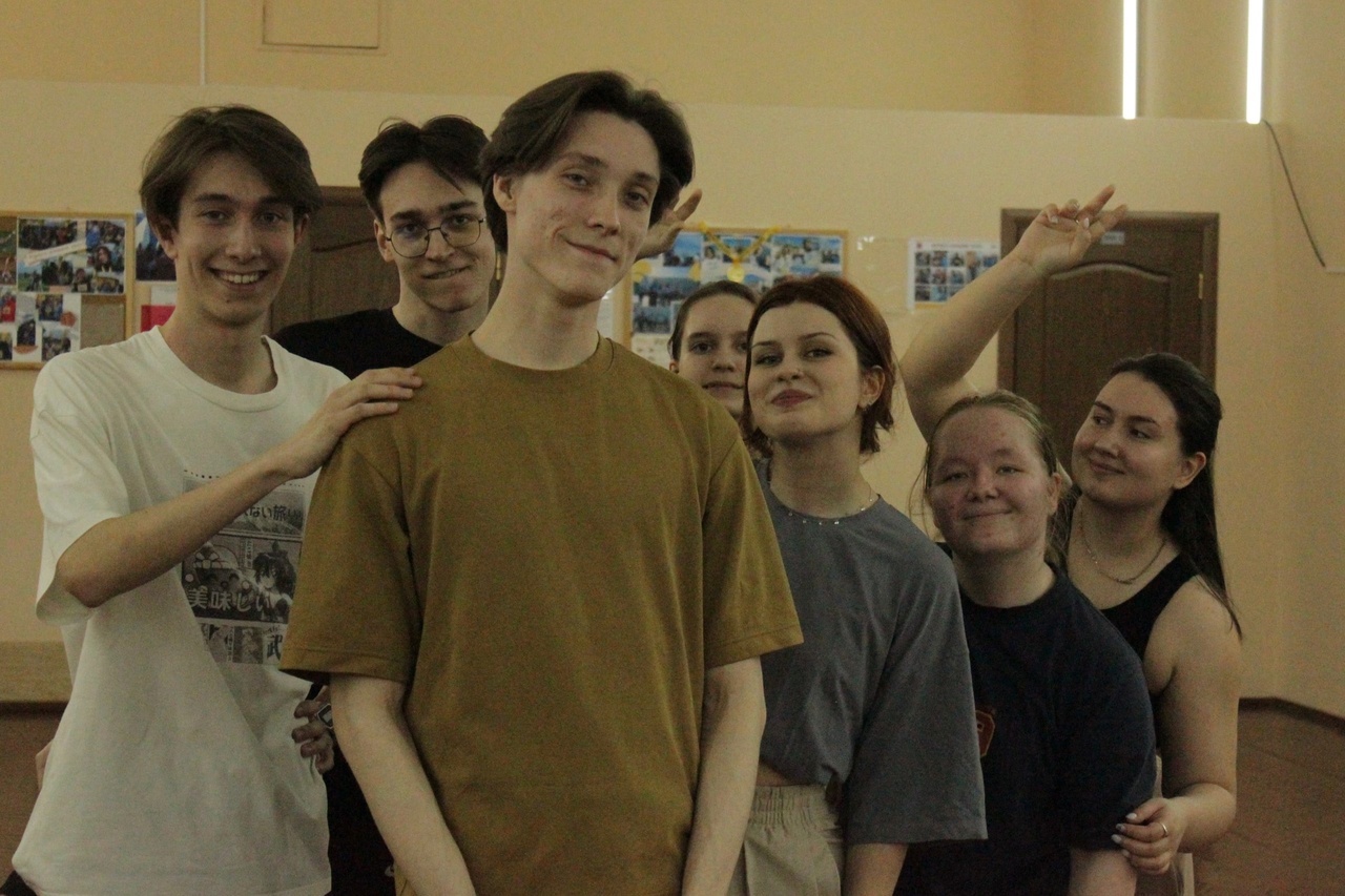 Студенты Института из танцевальной студии «ЧеЧётко» провели мастер-класс