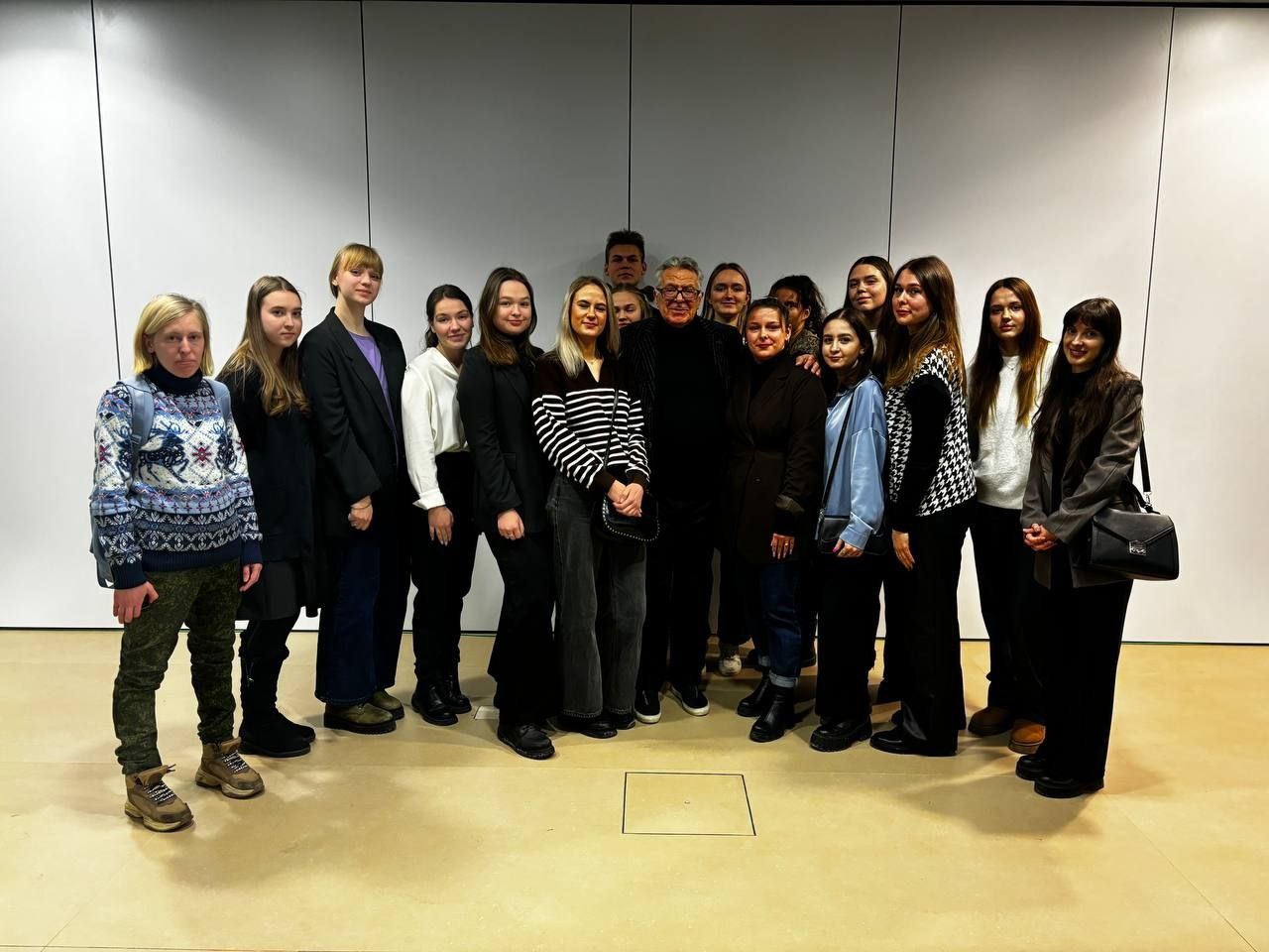 Студенты СПбГИПСР приняли участие в благотворительной акции «Благодарный Ленинград»